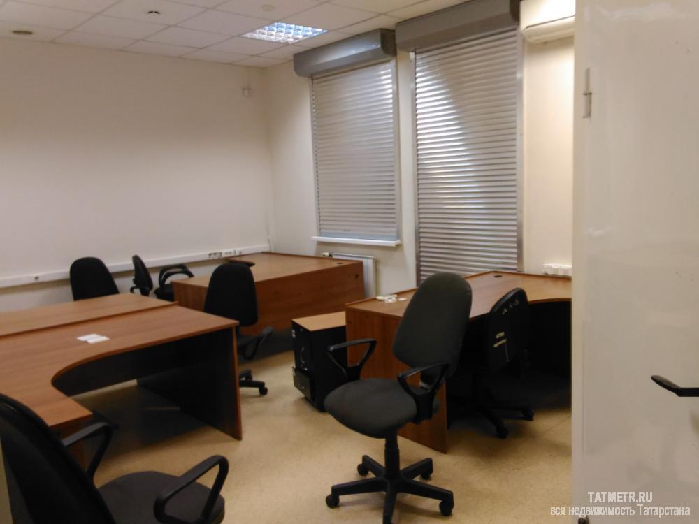 Коммерческая / Продажа / Офисы, Казань, Петербургская улица, 201 350 000 Продается 3-х этажное здание на Петербургской. Помещения оборудованы кондиционерами, имеются все необходимые... - 14