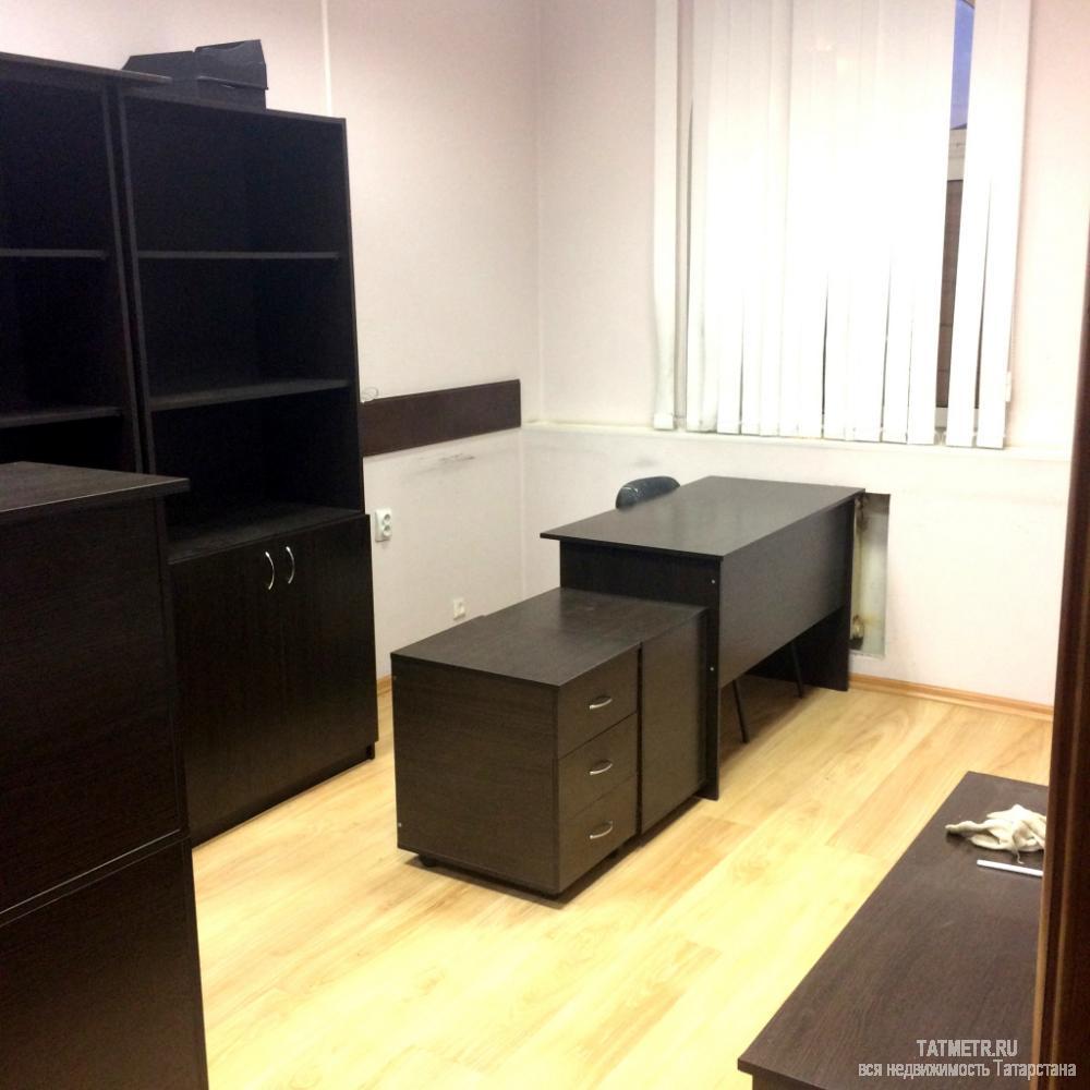 Коммерческая / Продажа / Офисы, Казань, Сафьян улица, 27 960 000 Продается 2-й и 3-й этаж 279,6кв. в уютном БЦ в центре города. Чистовая отделка, на полу плитка, на стенах светлые... - 22