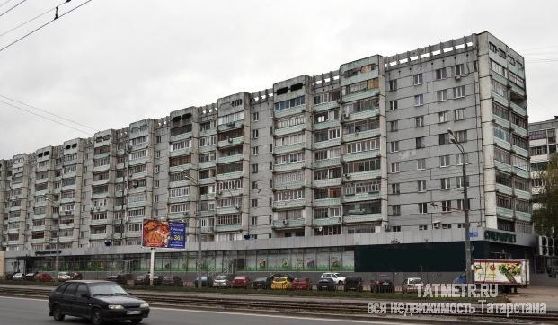 Коммерческая / Аренда / Торговые помещения, Казань, Ямашева проспект, 2 158 910 Сдаются в аренду торговые площади на улице Хусаина Ямашева рядом с оживленнийшей транспортной развязкой города,...