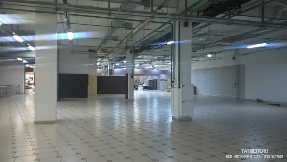 Коммерческая / Аренда / Офисы, Казань, Чистопольская улица, 150 000 Сдаются площади от 200кв.м до3000кв.м МФК Миллениум Мебель *** вблизи центра города в одном из самых престижных... - 1