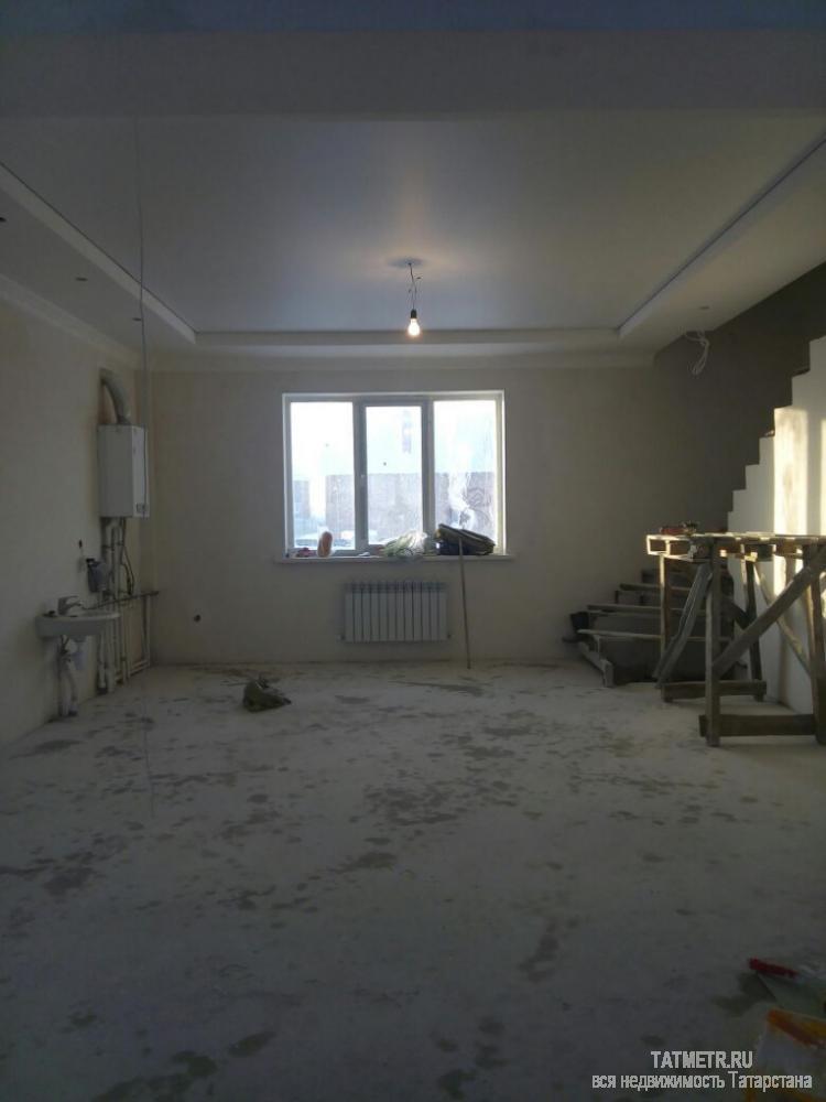 Продажа / Дома и коттеджи, Казань, Южногорская улица, 5 400 000 г. Казань, ул. Южногорская (Константиновка), продается 2-х этаж. кирп. танхаус (коттедж на две квартиры) в черновой... - 8