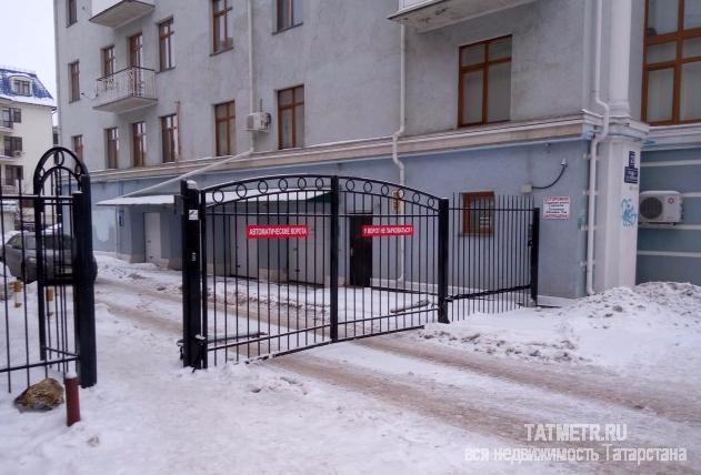 Коммерческая / Аренда / Офисы, Казань, Жуковского улица, 70 000 Сдам в аренду офисное помещение в центре города, с отдельным входом 127,3 кв.м, цоколь. Оплата : арендная плата +... - 1
