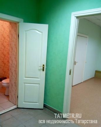 Коммерческая / Аренда / Офисы, Казань, Жуковского улица, 70 000 Сдам в аренду офисное помещение в центре города, с отдельным входом 127,3 кв.м, цоколь. Оплата : арендная плата +... - 10