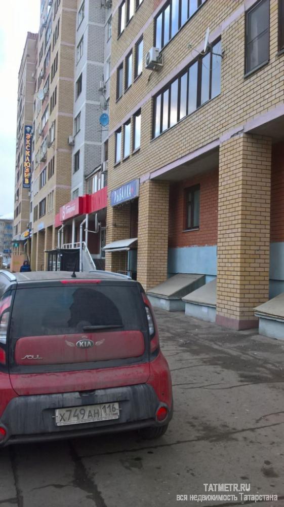 Коммерческая / Аренда / Офисы, Казань, Восстания улица, 88 900 Сдается площадь 127кв.м. на цокольном этаже (бывшее кафе). Новый жилой дом, находится на первой линии улицы... - 4