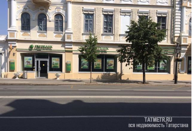 Коммерческая / Аренда / Офисы, Казань, Кремлевская улица, 770 000 Сдам помещение в историческом центре города, с хорошим ремонтом. От 360 кв.м до 720(включая второй этаж).Идеальный...