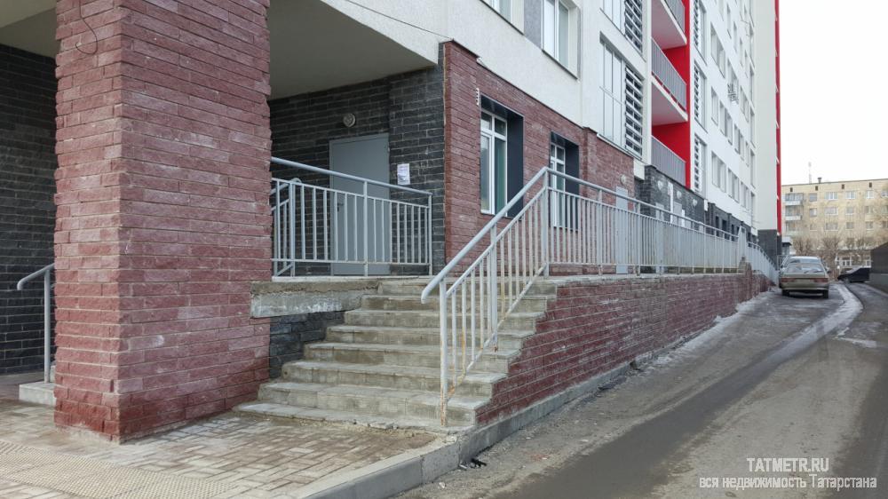 Коммерческая / Аренда / Офисы, Казань, Галимджана Баруди улица, 41 000 Сдается в аренду помещение свободного назначения на первом этаже в ЖК Видный рядом с ТЦ Ягодная Слобода, на первой... - 3