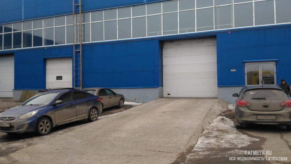 Коммерческая / Продажа / Производство и склады, Казань, Аделя Кутуя улица, 200 000 Склад теплый - общая площадь 651 м. Высота потолка 5.8 метра. Наличие пандуса переменной высоты с навесом.... - 1