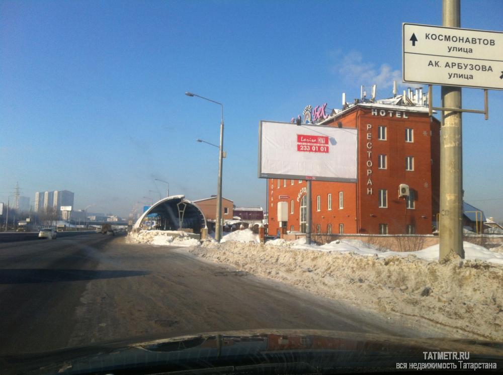 Дорожная 15Г (Малые клыки, Мамадышский тракт перед развязкой космонавтов), рядом с гостиницей 'Давид Бек' Общая... - 1