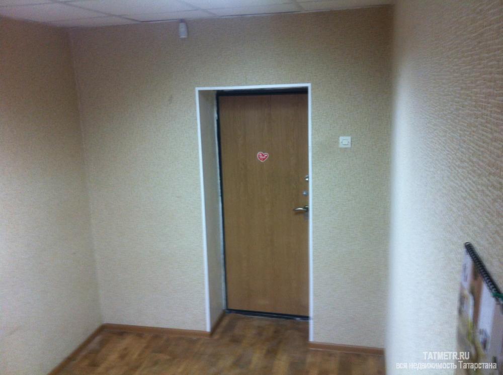 Коммерческая / Аренда / Офисы, Казань, большая Красная улица, 25 000 Большая красная 42, отдельный вход 2ой этаж 49 м2, одна большая комната 25000 Въезд через шлагбаум, парковка. Доступ... - 10