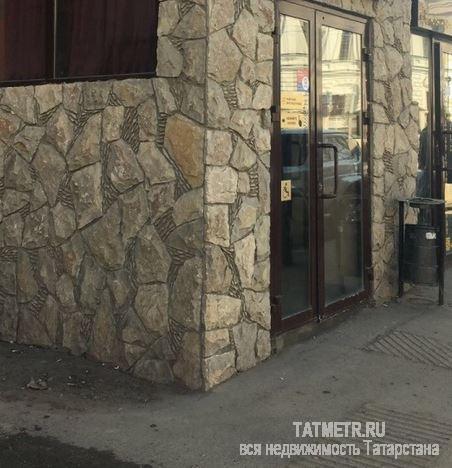 Коммерческая / Аренда / Офисы, Казань, Парижской Коммуны улица, 36 500 Сдается офисное помещение 42 кв. м. в центре города по улице Парижской Коммуны. Помещения светлые, чистые, с хорошим... - 7