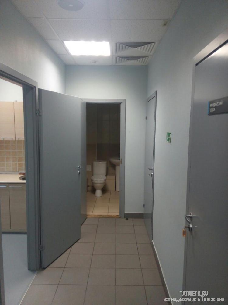 Коммерческая / Аренда / Офисы, Казань, Тази Гиззата улица, 336 000 Сдается помещение под банк в самом центе Казани на первой линии. Развитая инфраструктура , рядом офисы, ресторан,... - 10