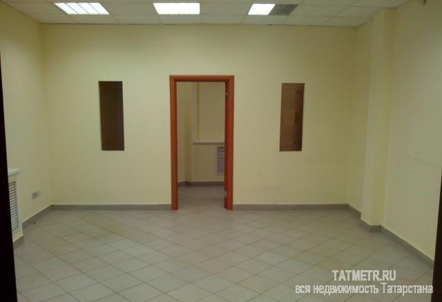 Коммерческая / Аренда / Офисы, Казань, Заслонова улица, 75 000 Сдается помещение свободного назначения по улице Заслонова 5, первый этаж, отдельный вход, парковка. Возможно... - 2