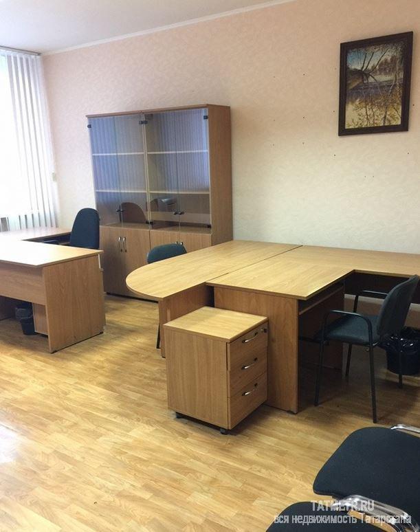 Коммерческая / Аренда / Офисы, Казань, Лево-Булачная улица, 24 000 Сдаётся в аренду кабинет (офис) 33,4 кв.м. на 3 этаже в 8-ми этажном административном здании, в центре города -... - 2