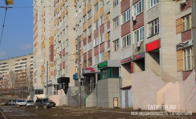 Коммерческая / Продажа / Офисы, Казань, Серова улица, 12 000 000 Продается торгово-офисное помещение площадью 184,6 кв. м., расположенное в жилом многоэтажном доме по адресу г.... - 1