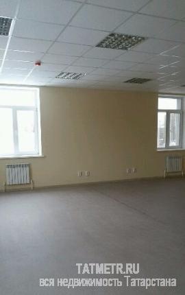 Коммерческая / Аренда / Офисы, Казань, Гвардейская улица, 600 000 Сдаем офисные помещения в офисном центре на улице Гвардейской. Офисный центр построен 2016 году из современных... - 5