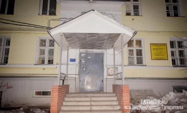 Коммерческая / Аренда / Офисы, Казань, Лядова улица, 350 000 Продается помещение свободного назначения, расположенное в цокольном этаже жилого дома, площадью 11.4 м², по адресу...