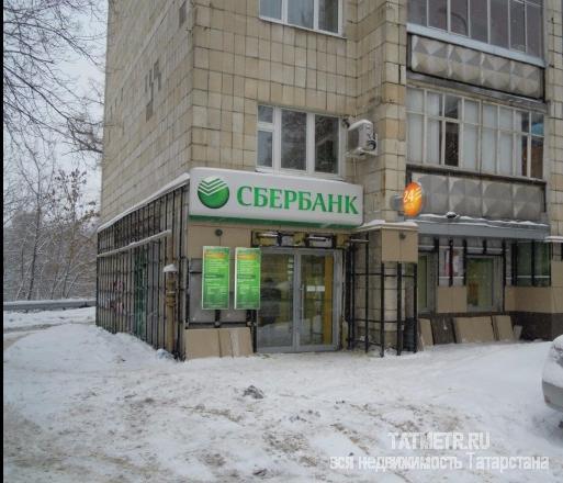 Коммерческая / Аренда / Офисы, Казань, Достоевского улица, 180 000 Нежилое помещение, расположенное на 1 этаже жилого дома, имеющее отдельный вход. Помещение в стандартной офисной...