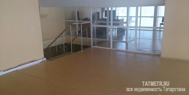 Коммерческая / Продажа / Офисы, Казань, Саид-Галеева улица, 15 000 000 В центре продается двухуровневый блок-офис 261 кв.м., на 5 этаже семи этажного здания, в ТЦ «Экспресс», на первой... - 1