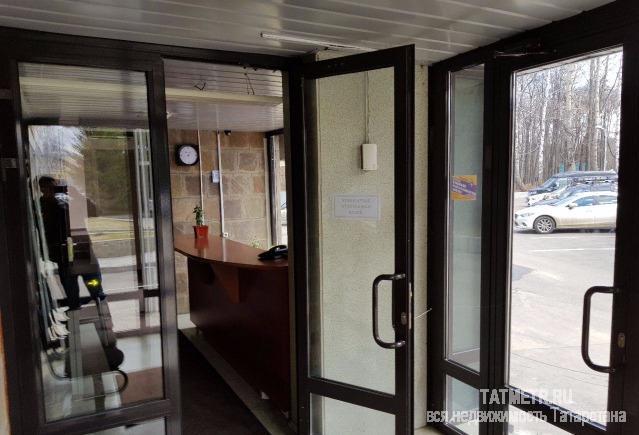 Коммерческая / Аренда / Офисы, Казань, Толстого улица, 104 000 Сдаются на длительный срок нежилые офисные помещения на первом и втором этаже жилого дома по ул. Толстого, д.14А (ЖК... - 1