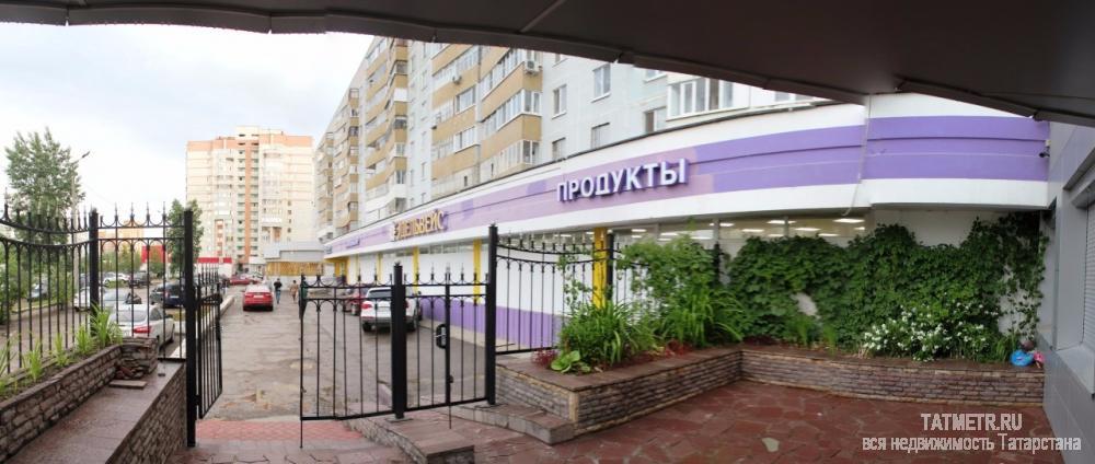 Коммерческая / Аренда / Общепит, Казань, Фатыха Амирхана улица, 350 000 Рассмотрим под кальянную или кафе, с этим здесь нехватка!!! Сдаем в долгосрочную аренду помещение, последний был... - 12