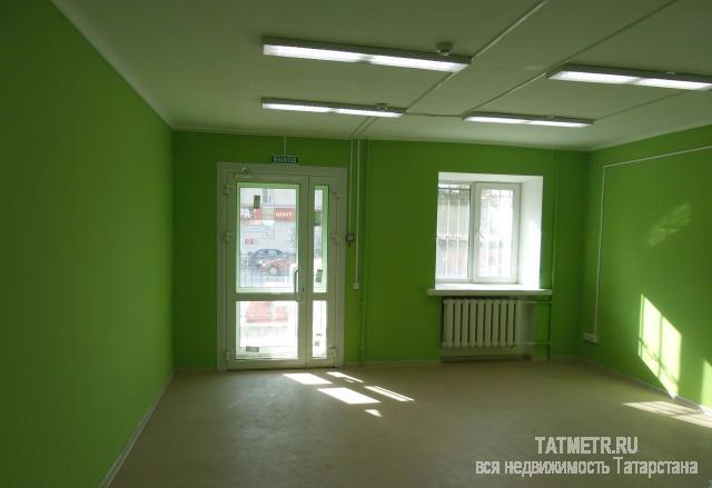 Коммерческая / Аренда / Офисы, Казань, Восстания улица, 89 000 Хороший пешеходный трафик и рекламные возможности- отдельная входная группа с яркой входной группой в двух метрах от... - 2