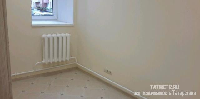 Коммерческая / Аренда / Офисы, Казань, Баки Урманче улица, 60 000 Помещение находится на 1 этаже первой линии в новом 630 квартирном жилом доме около проходной арки. Во дворе... - 5