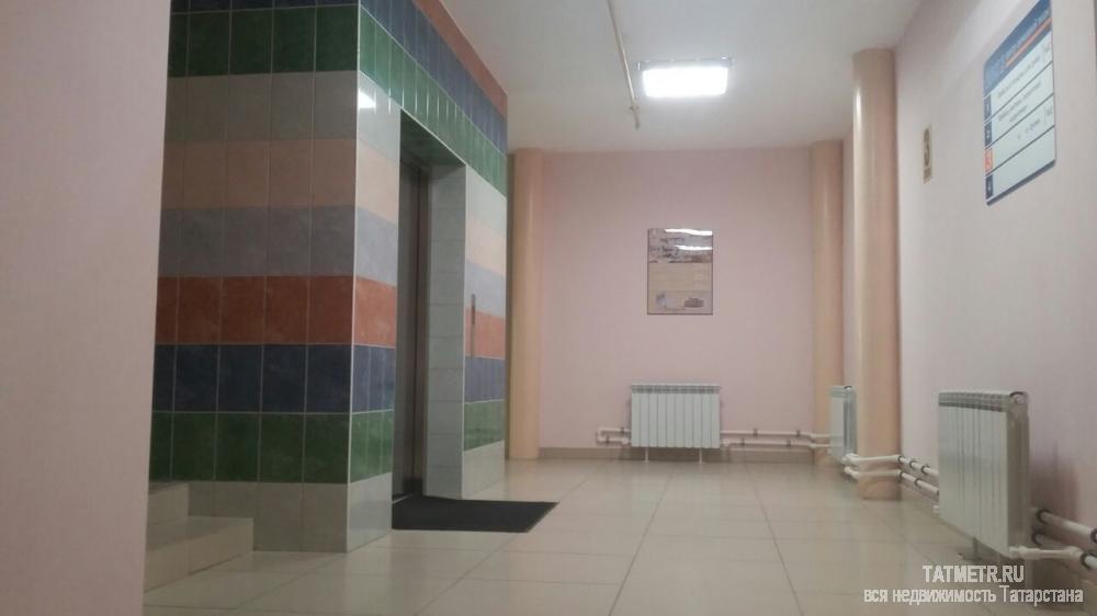 Коммерческая / Аренда / Торговые помещения, Казань, Братьев Петряевых улица, 600 000 Сдается торговая площадь в ЦДМ2 1200кв. под магазин мебели, товаров для дома и офиса. В арендную ставку 500р. за... - 2