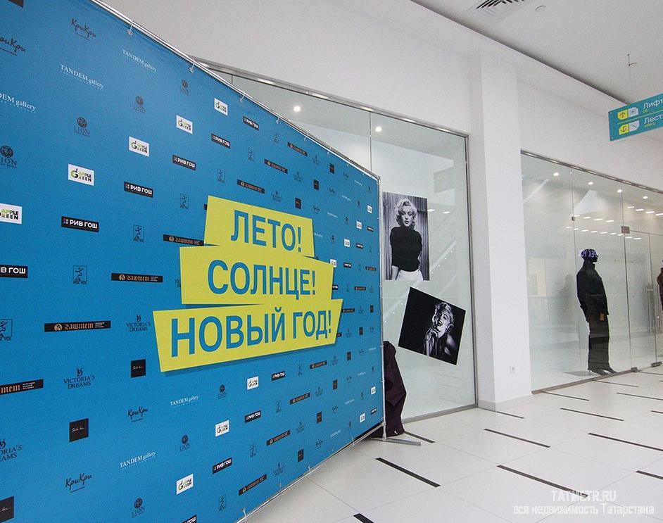 Коммерческая / Аренда / Торговые помещения, Казань, Ибрагимова проспект, 63 600 Сдается площадь 53,1 кв.м в ТЦ Галерея Тандем. Помещение находится на второй линии 3-го этажа, на плане оно отмечено...