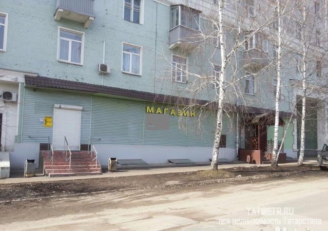 Коммерческая / Аренда / Торговые помещения, Казань, Копылова улица, 54 000 Сдаётся помещение в аренду 79.6 кв.м. на первой линии по Копылова. Рядом метро Авиастроительная. Парковка возле... - 4