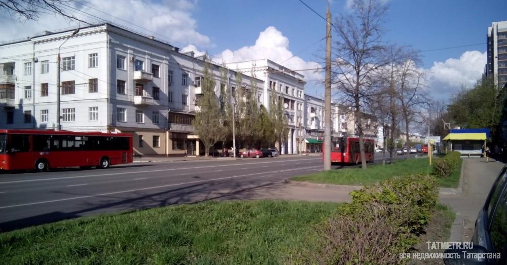 Коммерческая / Продажа / Торговые помещения, Казань, Восстания улица, 5 600 000 Уютное помещение на первом этаже жилого дома. Выход из торгового зала на первую линию (ул. Восстания). Торговый зал... - 5