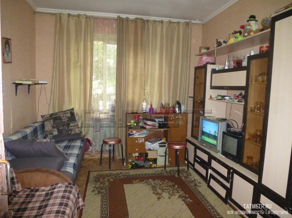 Продажа / Комнаты, Казань, Короленко улица, 850 000 ул. Короленко, 34, Ново-Савиновский район. Продается комната в 3-х комнатной коммунальной квартире, 15 кв.м, на 1/2...