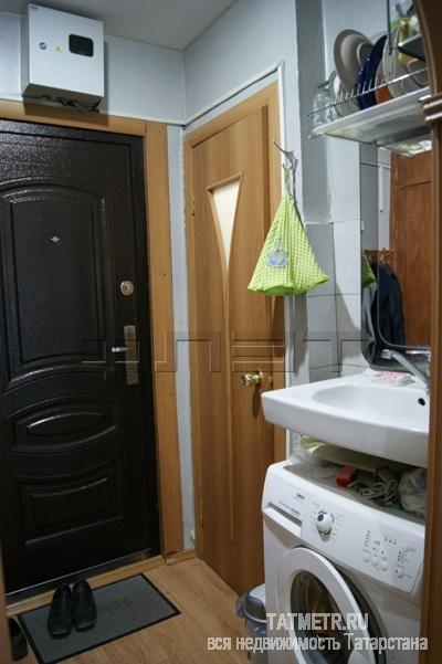 Продажа / Квартиры, Казань, Халитова улица, 1 250 000 Продается однокомнатная квартира на 4 этаже 5-ти этажного кирпичного дома, в хорошем состоянии с косметическим... - 1