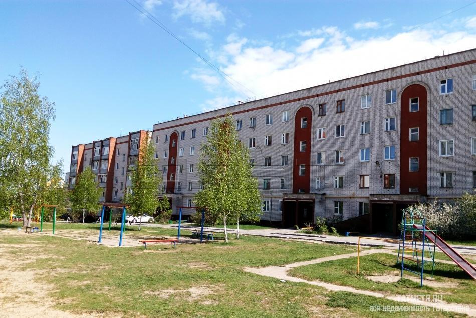 Продажа / Квартиры, Зеленодольск, Комарова улица, 2 380 000 Зеленодольск, Мирный, ул. Комарова, д.43. В 2 минутах от центра Мирного продается отличная 3-комнатная квартира.... - 9