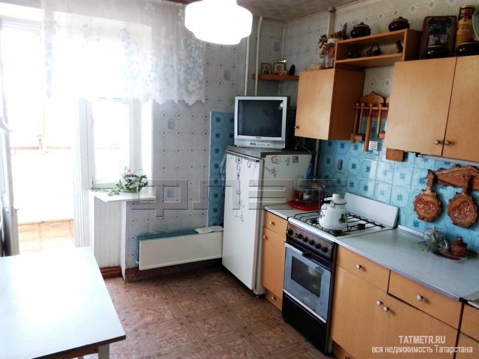 Продажа / Квартиры, Зеленодольск, Ленина улица, 2 770 000 Зеленодольск, город, ул. Ленина, д.59. В центре города продается просторная 4-комнатная квартира с видом на Волгу.... - 4