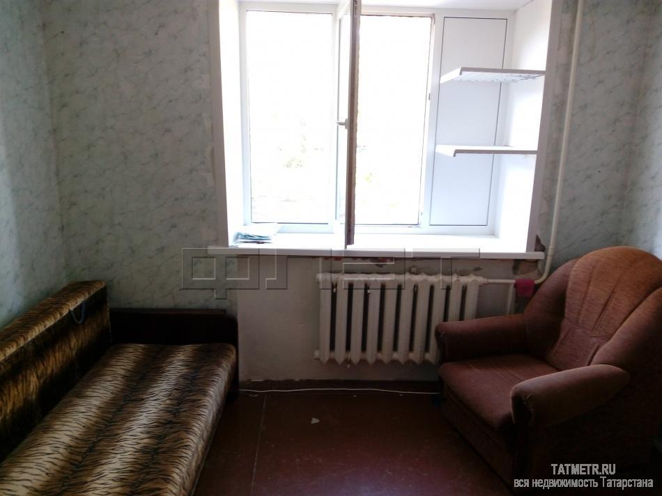 Продажа / Комнаты, Зеленодольск, малая Красная улица, 550 000 Зеленодольск, город, ул.М.Красная,1. Продается комната (статус 'квартира') в р-не Фрунзе/Чехова. Средний этаж....