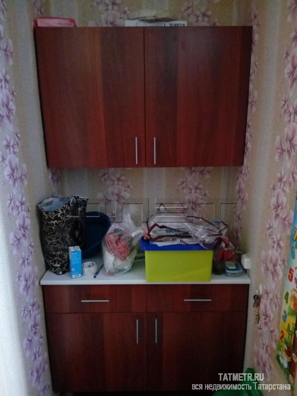 Продажа / Комнаты, Зеленодольск, малая Красная улица, 550 000 Зеленодольск, город, ул.М.Красная,1. Продается комната (статус 'квартира') в р-не Фрунзе/Чехова. Средний этаж.... - 2