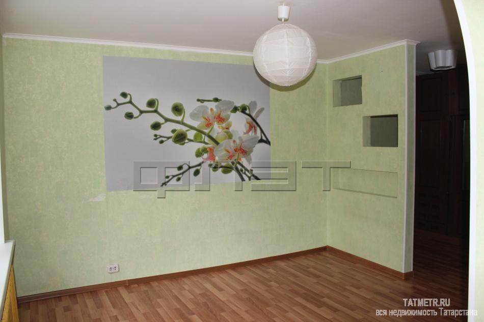 Продажа / Квартиры, Казань, Ново-Азинская улица, 1 960 000 Казань, Советский район, ул.Ново-Азинская,1а. Однокомнатная квартира, с хорошим ремонтом, на 4-м этаже 5-ти этажного... - 1