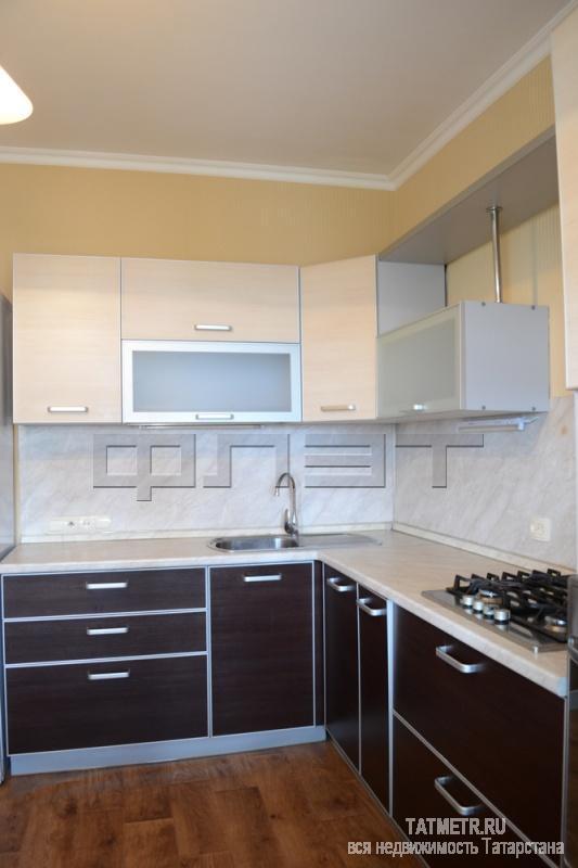 Продажа / Квартиры, Казань, Габдуллы Кариева улица, 3 900 000 Кариева,д.5, 1-комнатная улучшенка, 8/10 кирпичного дома 49/15/13 кв.м. Светлая, уютная, очень теплая квартира с... - 3