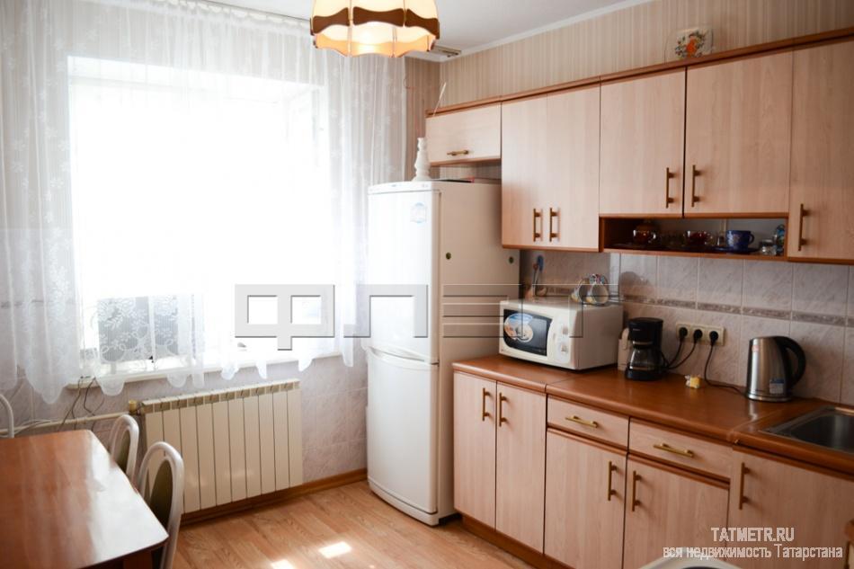 Продажа / Квартиры, Казань, Академика Губкина улица, 6 390 000 Продается просторная 3-комнатная квартира 100 кв.м. на 3-м этаже девятиэтажного кирпичного дома 2002 года постройки в... - 9