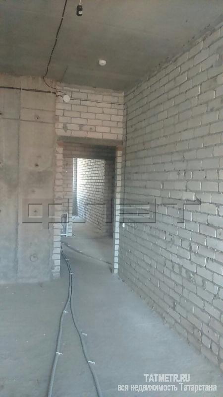 Продажа / Квартиры, Казань, Бехтерева улица, 7 090 000 ВНИМАНИЕ!!! Вахитовский район продается 3-х комнатная элитная квартира в стиле городской шик. Дом кирпичный. Год... - 2