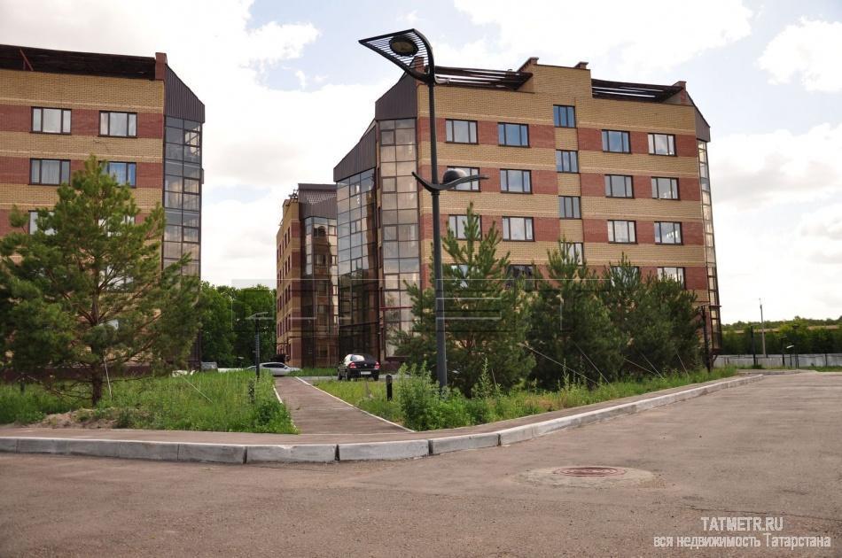 Продажа / Квартиры, Казань, Березовая улица, 2 850 000 Продается большая однокомнатная квартира с индивидуальным отоплением (что позволяет выстраивать свой климат),...
