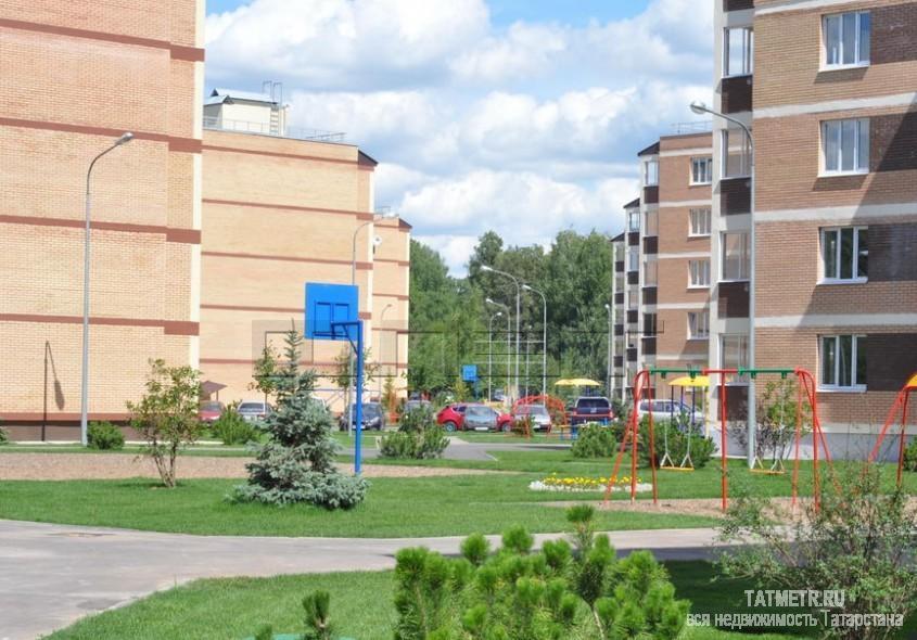 Продажа / Квартиры, Казань, Березовая улица, 2 850 000 Продается большая однокомнатная квартира с индивидуальным отоплением (что позволяет выстраивать свой климат),... - 2