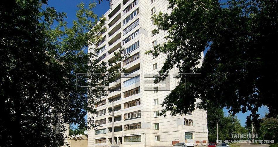 Продажа / Квартиры, Казань, Клары Цеткин улица, 3 090 000 Продается двухкомнатная квартира улучшенной планировки в Адмиралтейской слободе Кировского района по ул. Клары...
