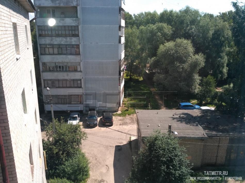 Продажа / Квартиры, Казань, Липатова улица, 1 730 000 1к квартира, Советский район, Дербышки, ул. Липатова, д. 3 Квартира в кирпичном доме 1963 г. Дверь в подъезд с... - 2