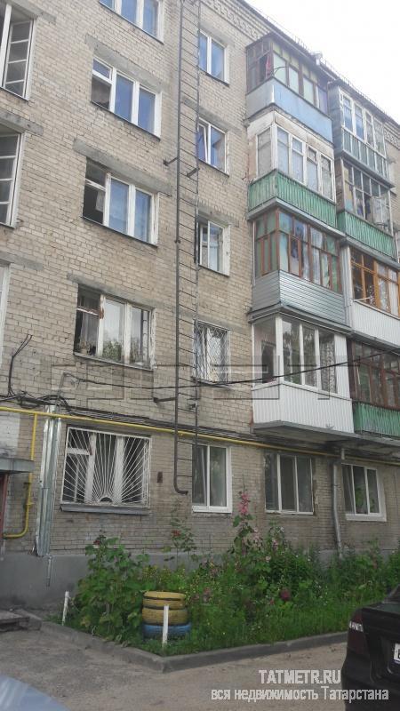 Продажа / Комнаты, Казань, Коллективная улица, 940 000 Г.Казань, Ново-Савиновский район. Продается уютная комната 17,6 кв.м. по адресу Коллективная 29. Дом кирпичный. 2... - 1