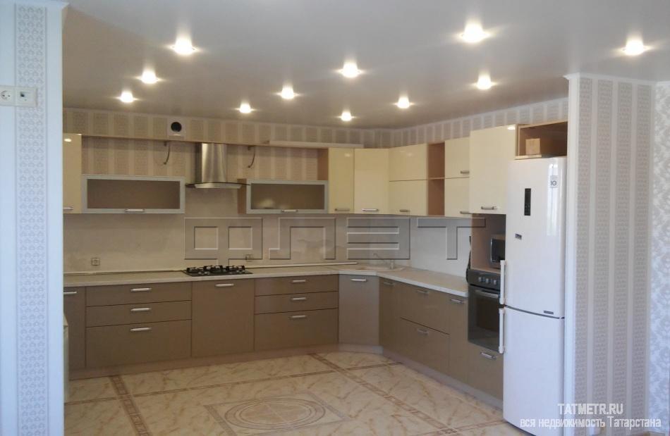 Продажа / Квартиры, Казань, Академика Завойского улица, 6 330 000 Продается шикарная 3-комнатная квартира в кирпичном доме. В квартире новый, качественный ремонт (никто не жил). Общая...