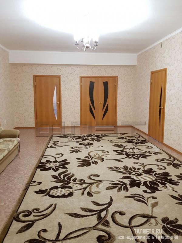 Продажа / Квартиры, Казань, Аланлык улица, 6 500 000 Продается отличная ,большая квартира 206 кв м на высоком первом этаже пятиэтажного кирпичного дома.В квартире сделан...
