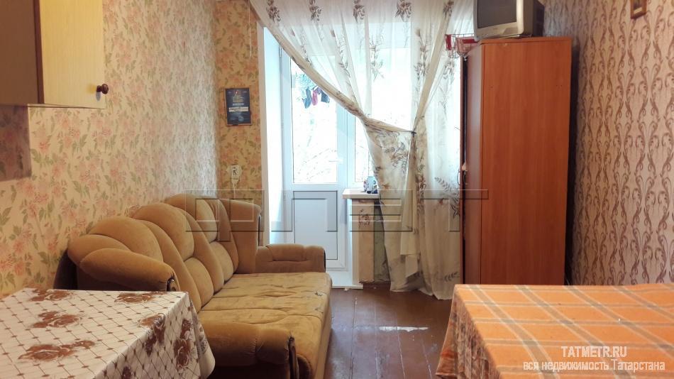 Продажа / Комнаты, Казань, Повстанческая улица, 910 000 Казань, Кировский район, продаю комнату с балконом по адресу Повстанческая 10, этаж ¾. Общая площадь 14,6 кв.м... - 1
