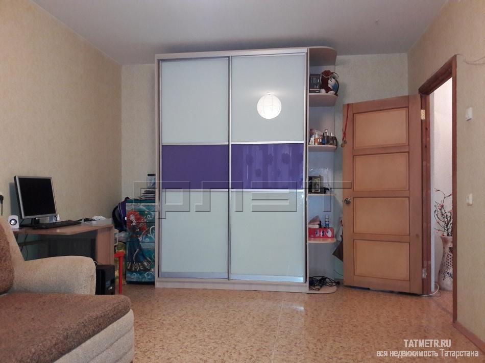 Продажа / Квартиры, Казань, Нурихана Фаттаха улица, 2 050 000 Казань, пос. Осиново, ул. 40 лет Победы д. 14 . Продается большая однокомнатная квартира на 5-ом этаже 10-ти... - 1