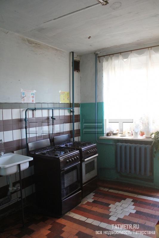 Продажа / Комнаты, Казань, Оренбургский тракт, 860 000 Продается просторная комната на 3/9 этажного кирпичного дома по адресу: г.Казань,ул. Оренбургский тракт,д.2. Площадь... - 4